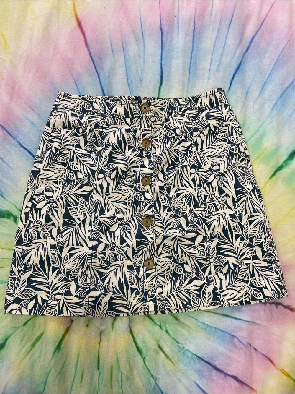 LOFT Navy and White Leaf-Print A-Line Skirt